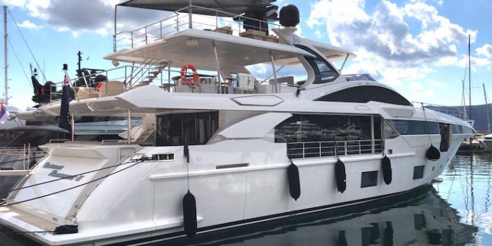 Azimut Grande 35 METRI