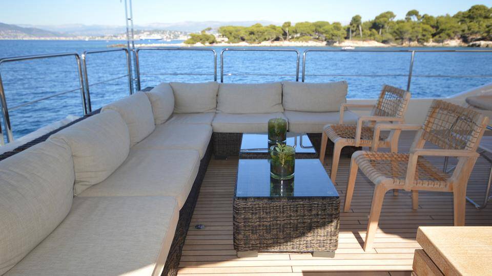 Flybridge
