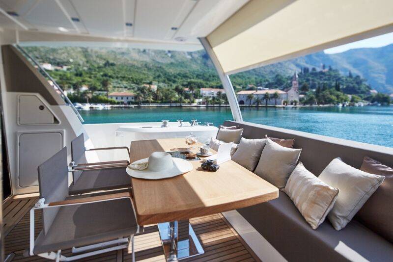Lounge area in the cockpit