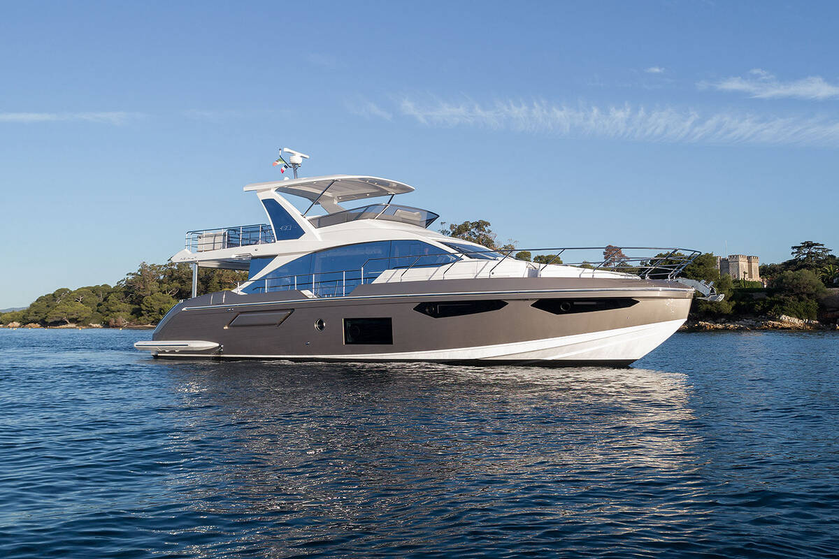 Azimut 60 Fly
