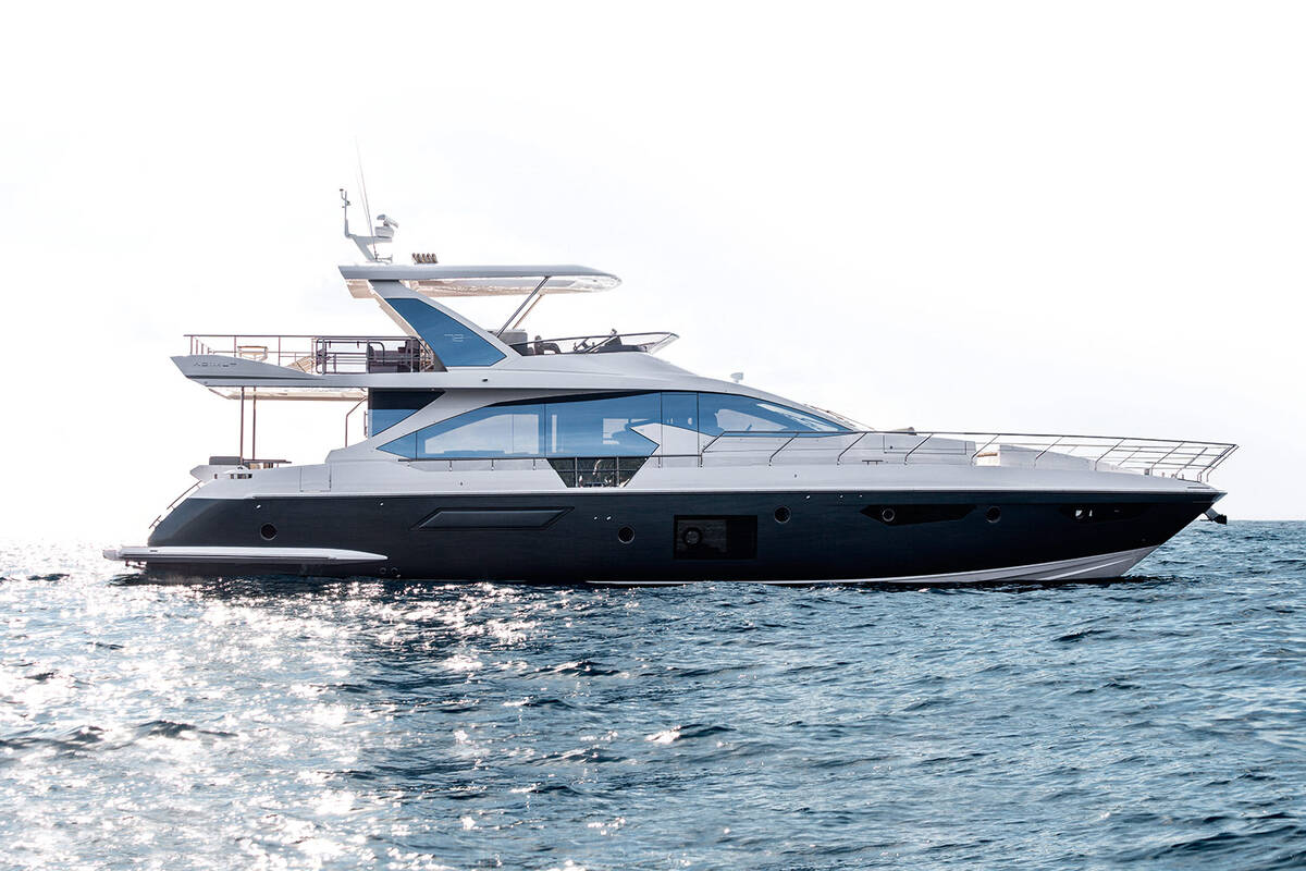 Exterior Azimut Fly 72