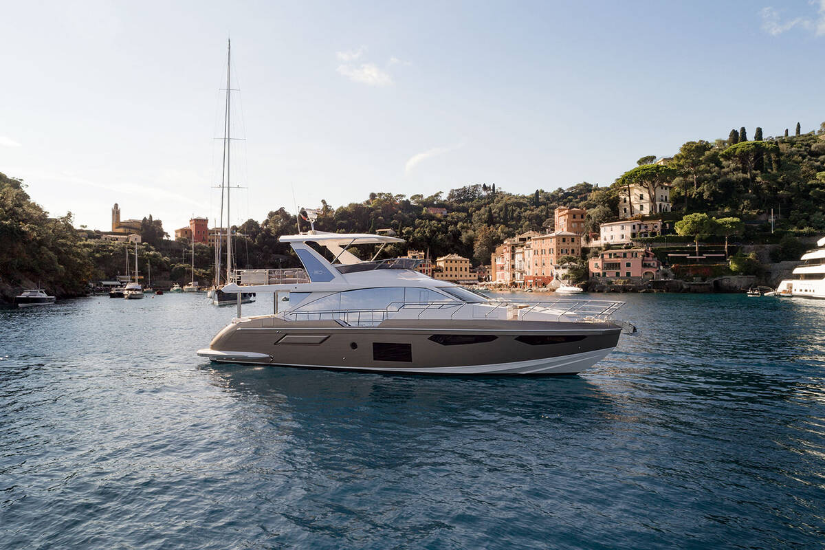 Azimut 60 Fly