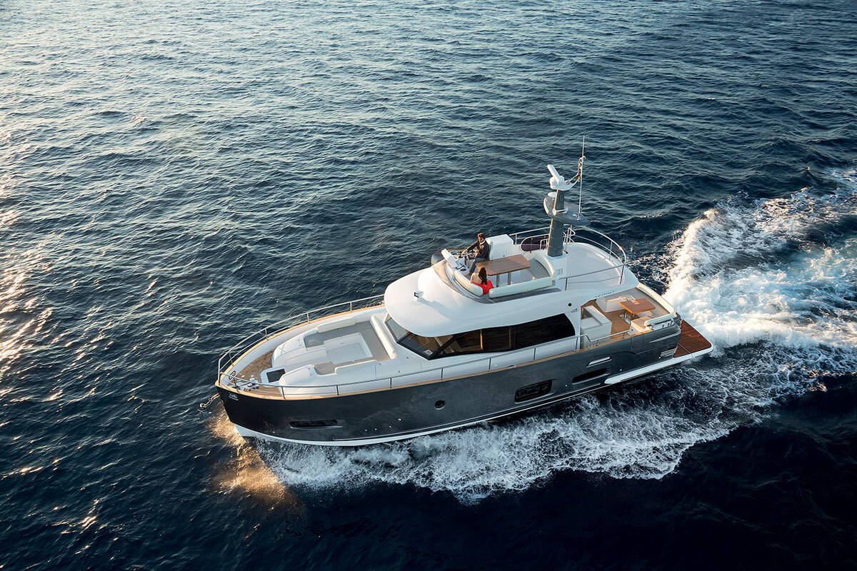 Exterior Magellano 53