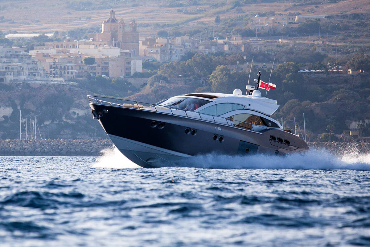 Exterior Sessa C68, 2011