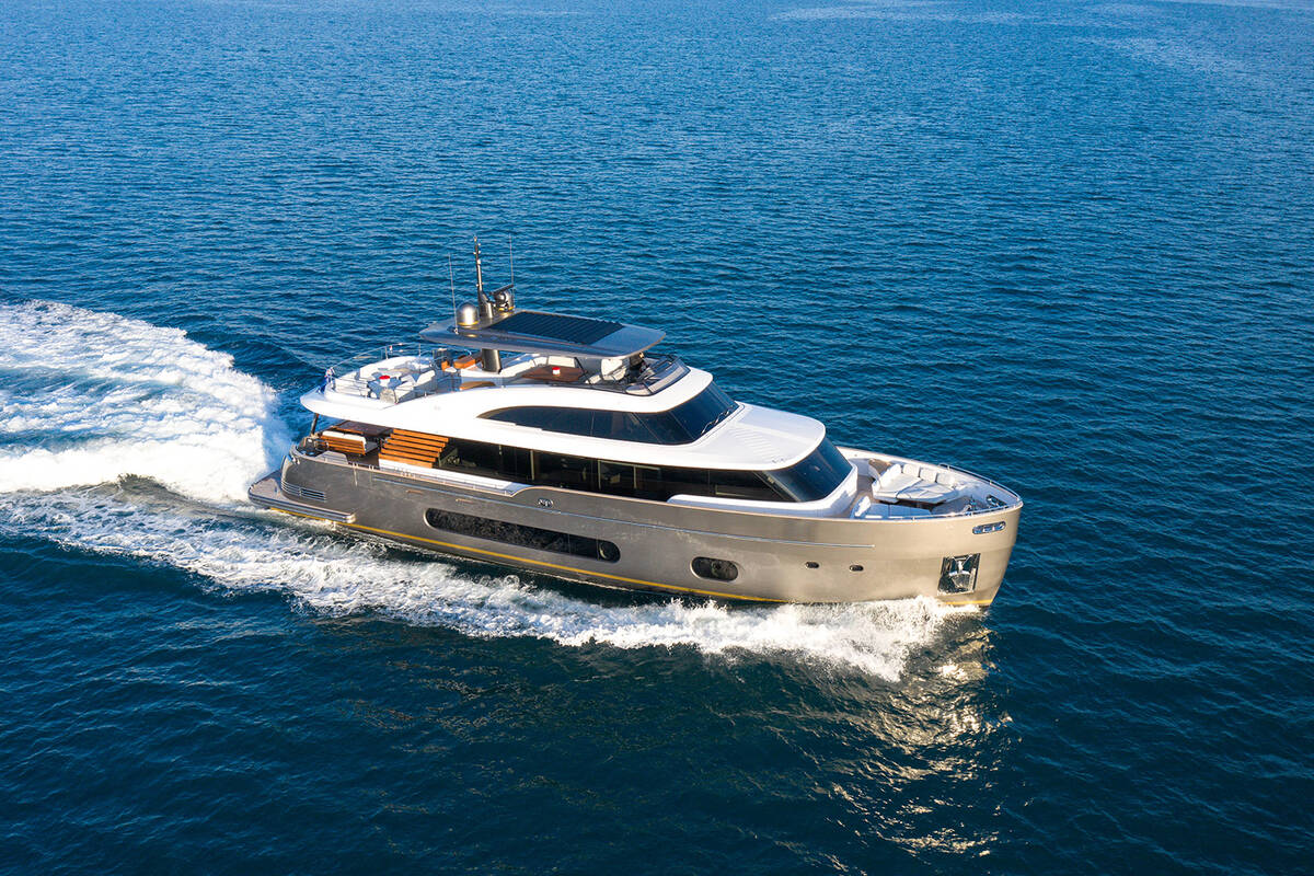 Exterior Magellano 25 METRI 