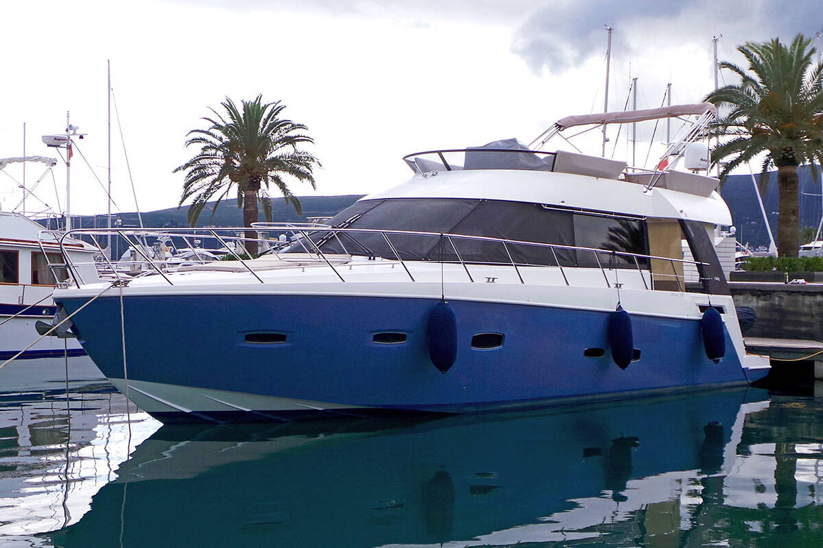 Exterior Sealine F46 (2009)