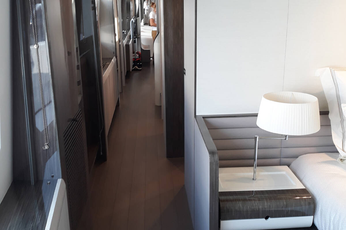Access to master cabin