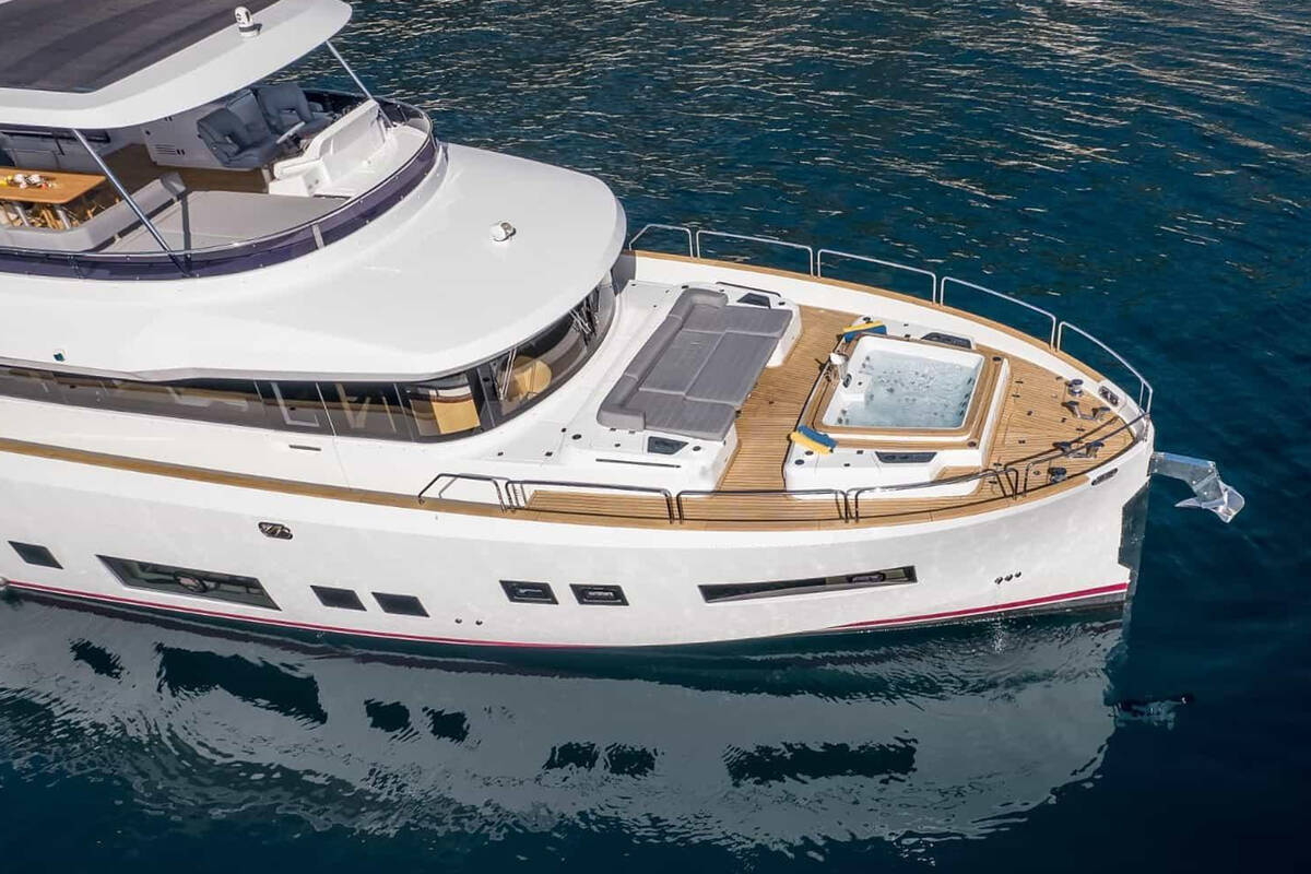 Exterior Sirena 64