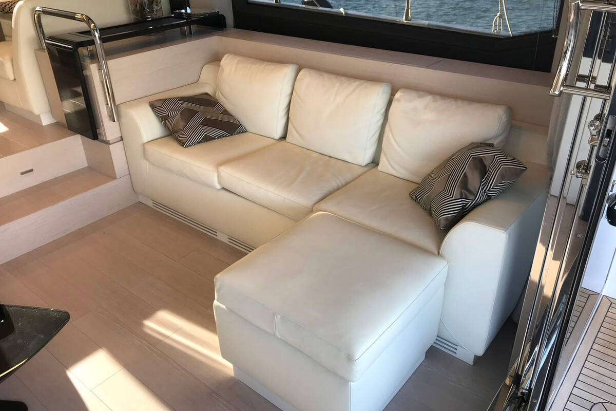 Azimut 66 2017