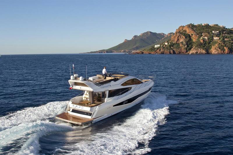 Exterior Galeon 550 Fly
