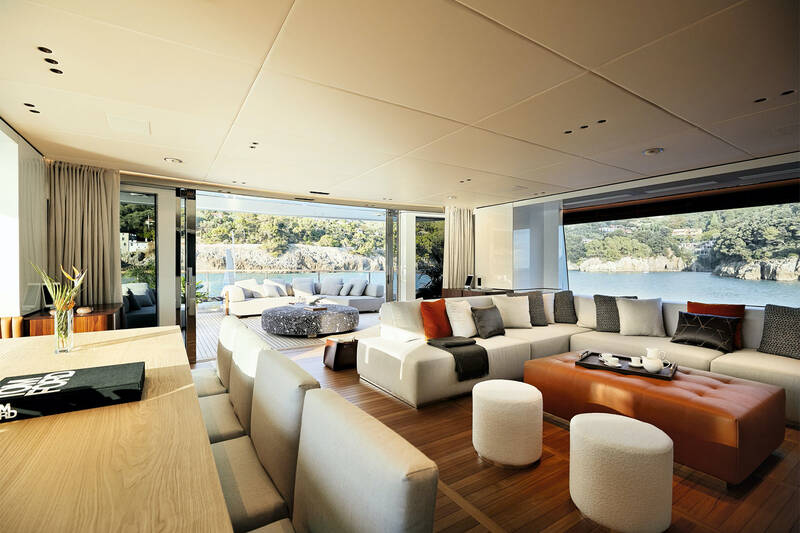 Salon on upper deck