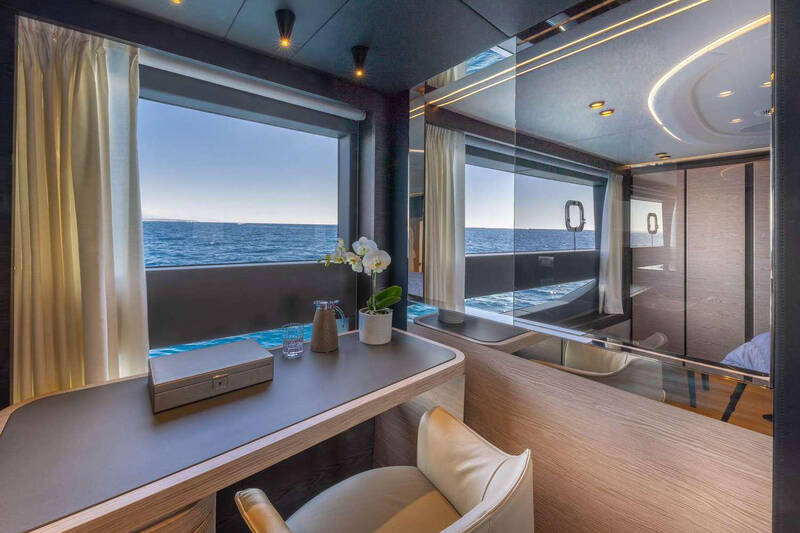Master suit on main deck