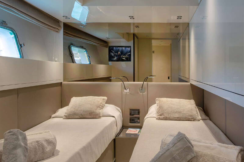 Guest cabin