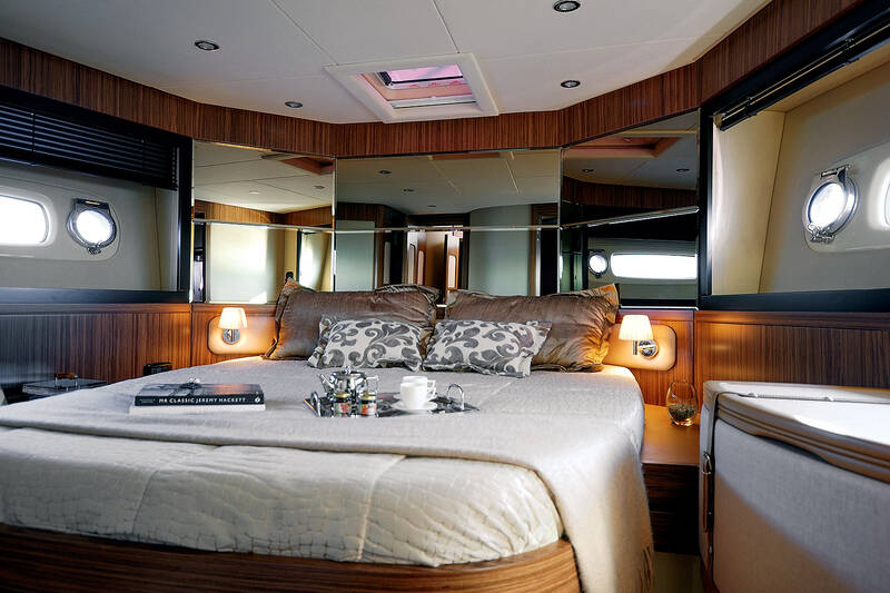 VIP cabin (bow)