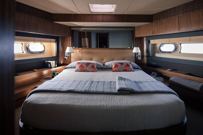Bow VIP cabin
