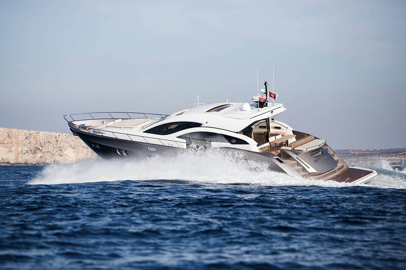 Exterior Sessa C68, 2011