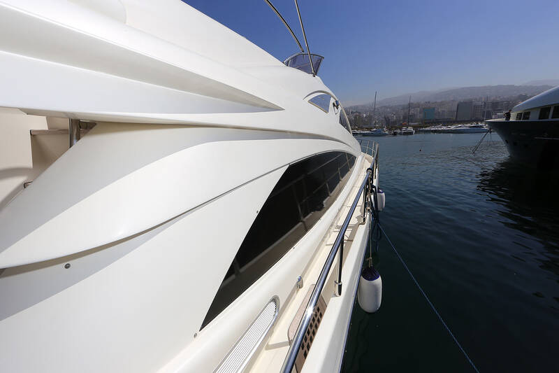 Exterior Aicon 56 2006