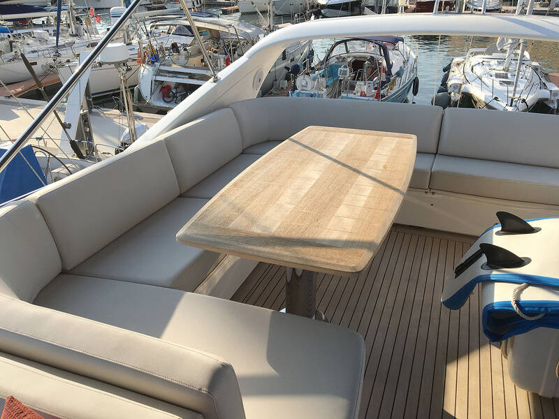 Flybridge