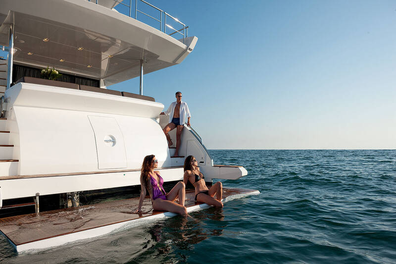 Swimming platform