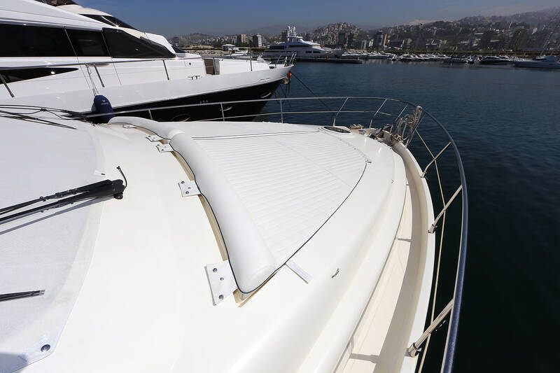 Bow deck