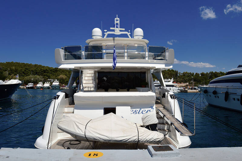 Azimut 95 M/Y JESTER - refit 2017