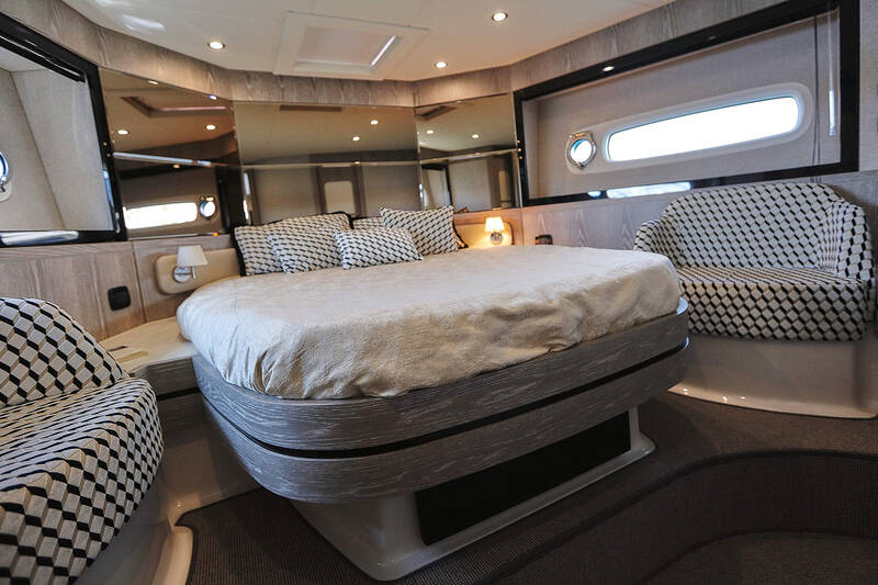 New light grey interior Ask Oak