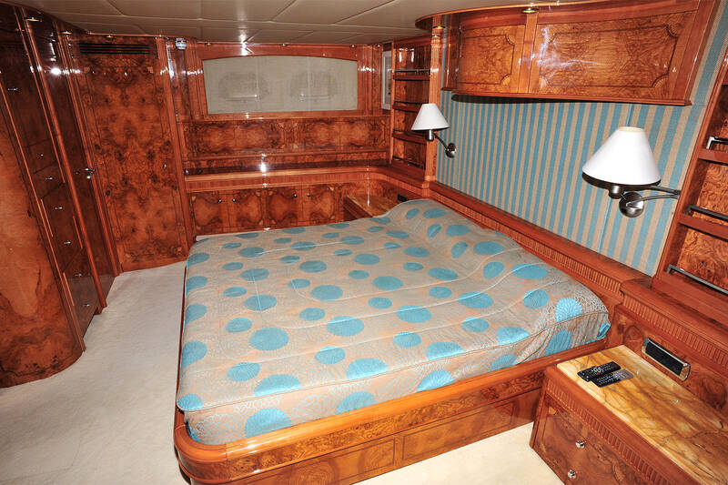 VIP cabin