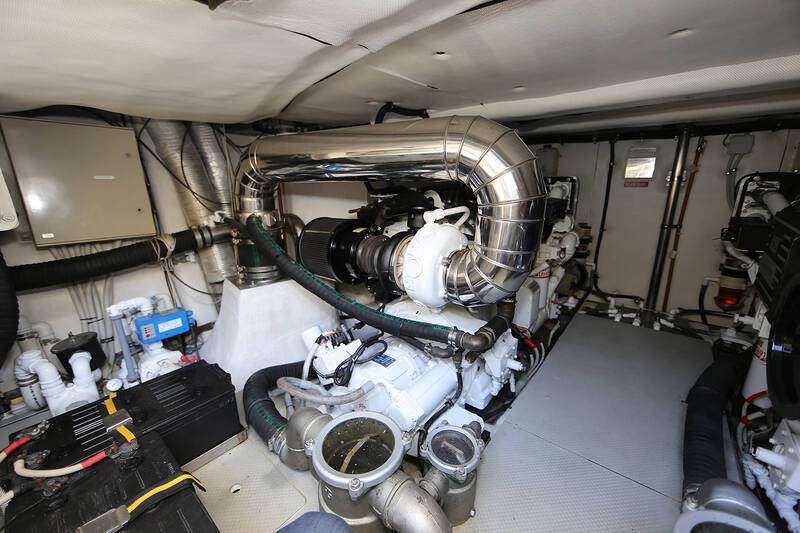 Engine compartment