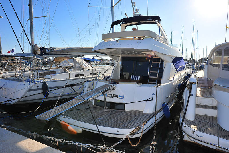 Exterior Prestige 50 2009