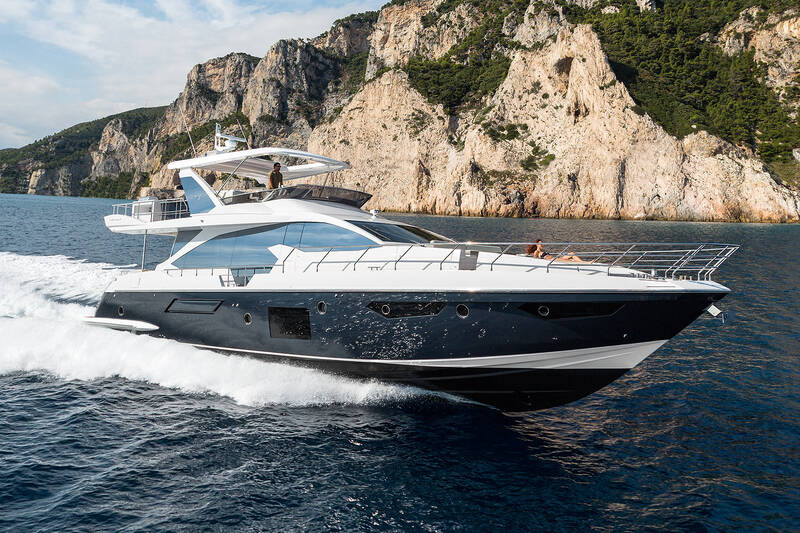 Exterior Azimut Fly 72