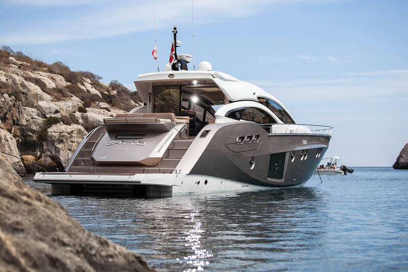 Exterior Sessa C68, 2011