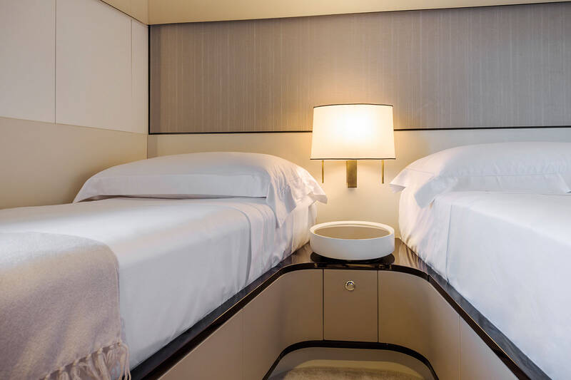 Guest cabin