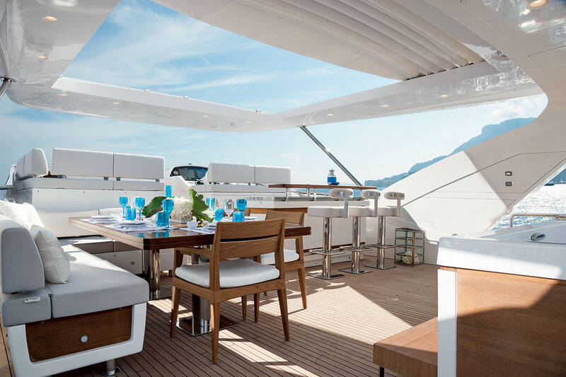 Flybridge
