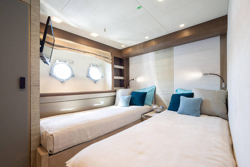 Guest cabin on starboard side
