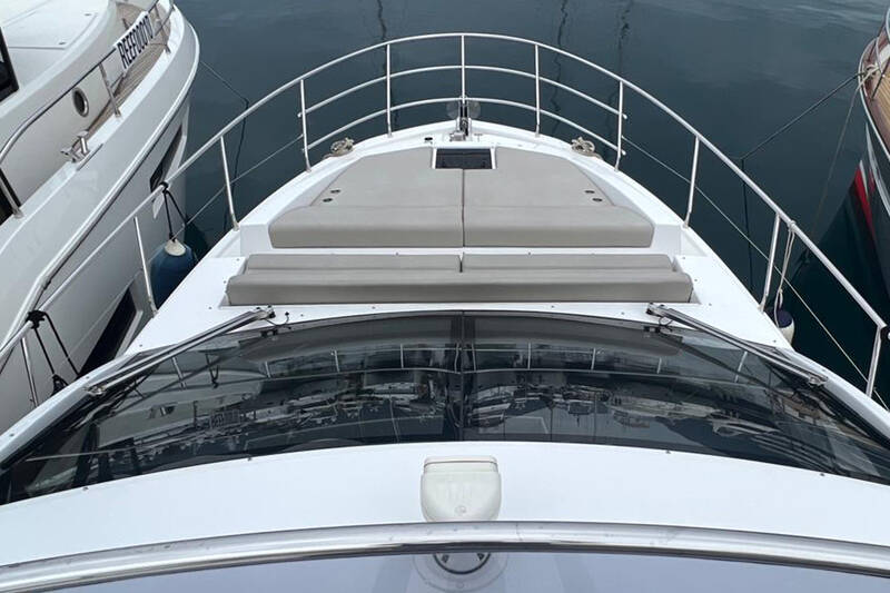 Bow deck