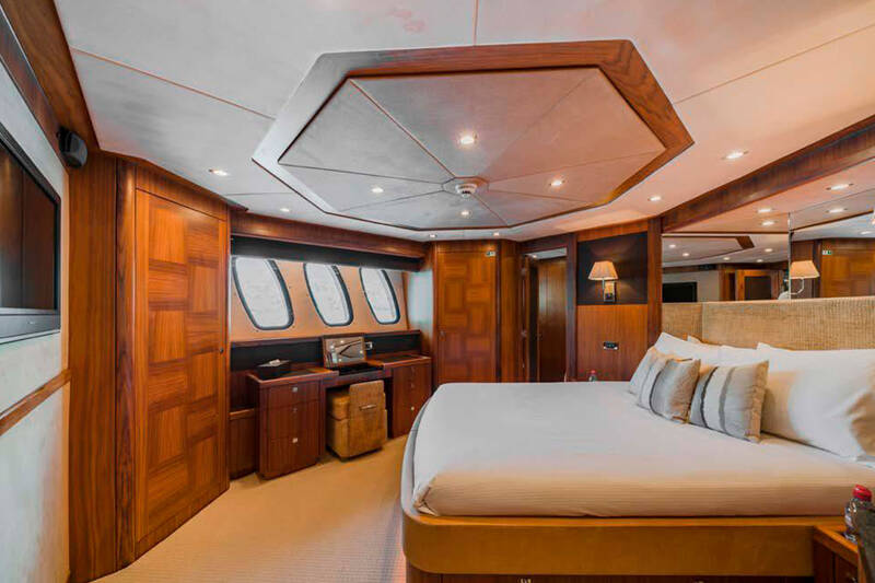 Guest cabin on the lower deck