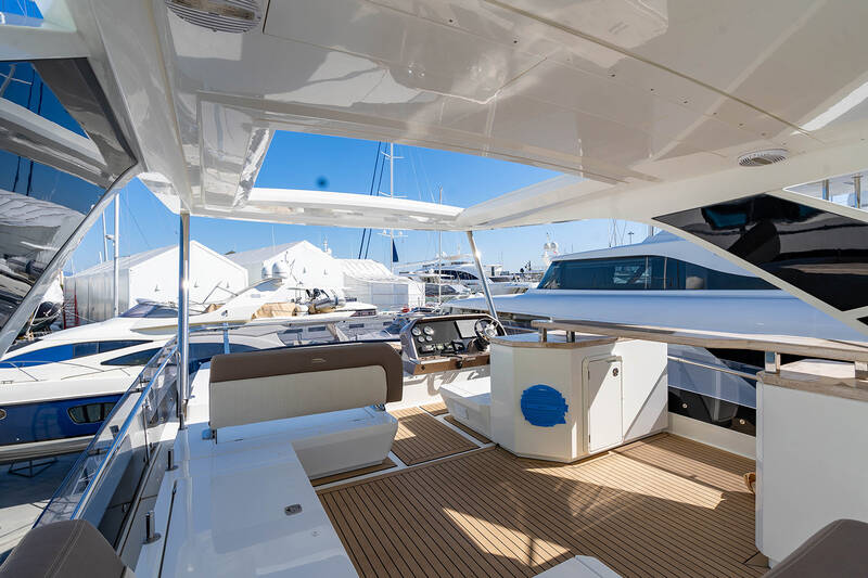 Flybridge