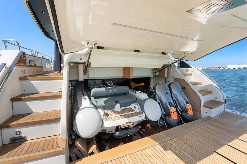 Garage for tender and jetski