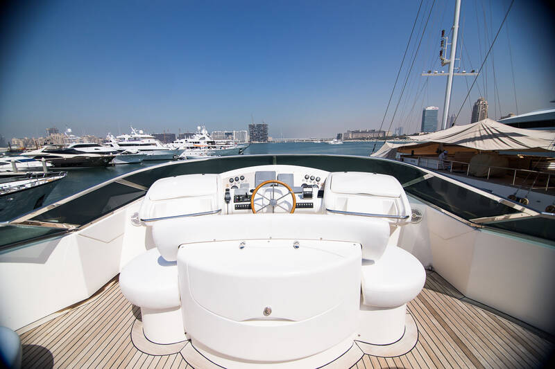 Azimut 98 Leonardo