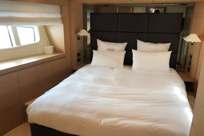 Bow VIP cabin
