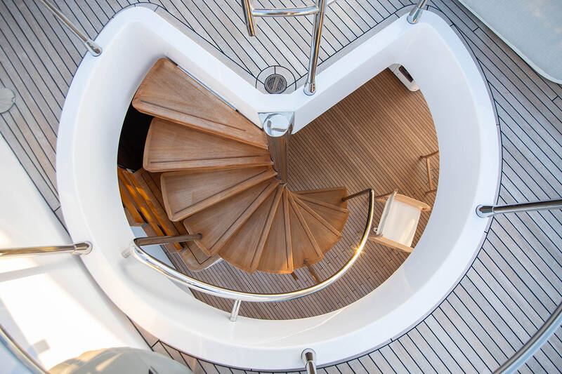 Stairs to cockpit 
