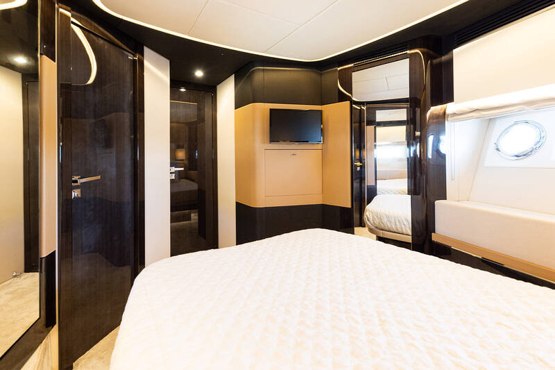 VIP cabin