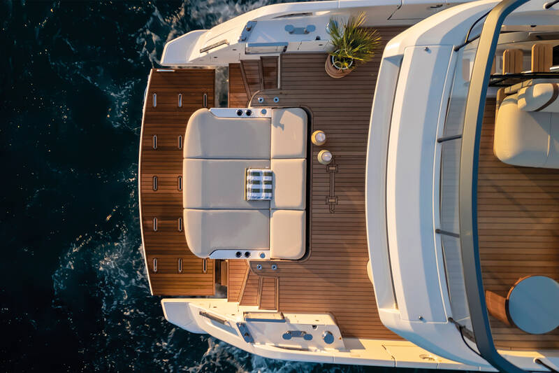 Beach cockpit