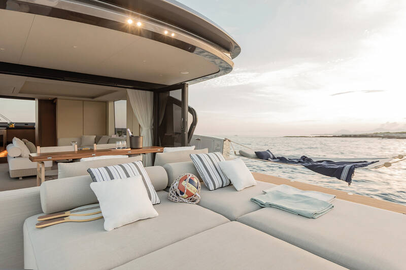 Lounge area on aft
