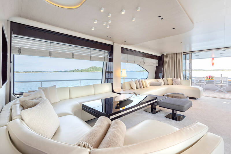Salon on main deck in lounge version