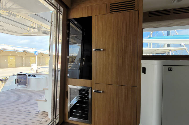 Wine cooler