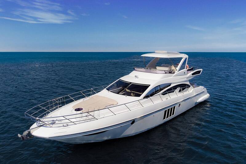 Exterior M/Y ELENA I