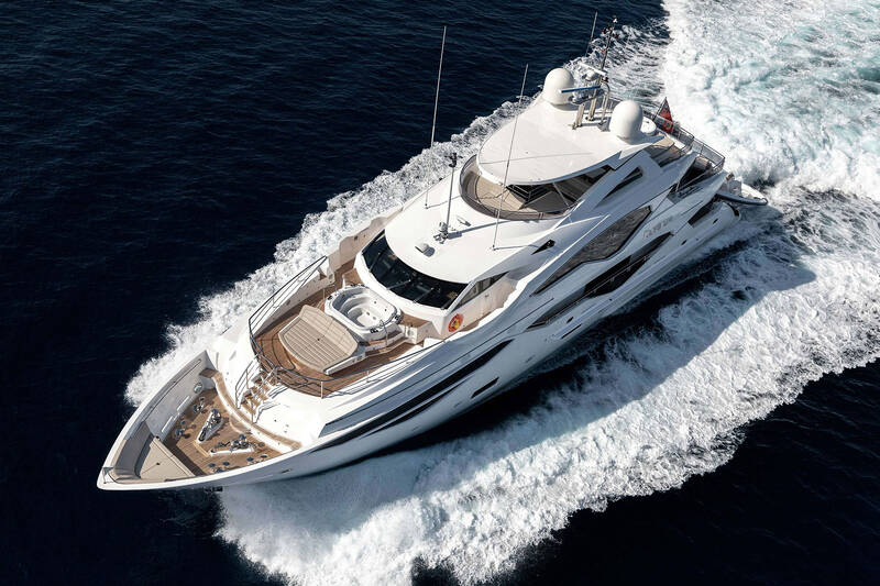 Exterior M/Y ELYSIUM
