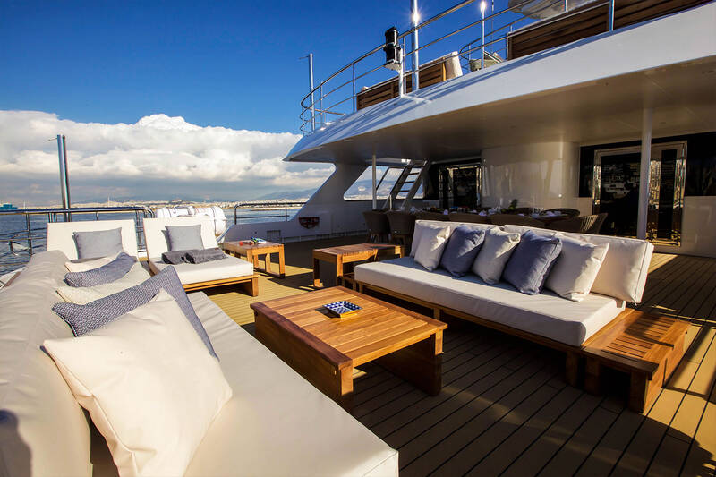 Seating area on upper deck