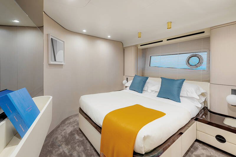 VIP cabin